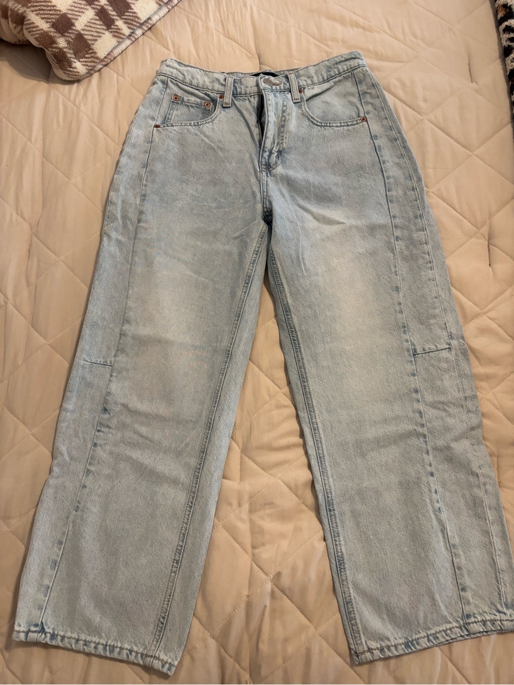 Aeropostale Light Blue Straight Leg Women’s Jeans